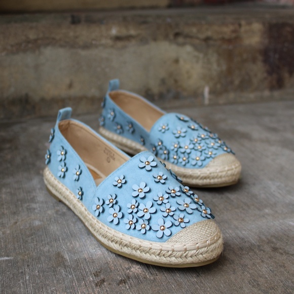 Shoes - 🚨LAST PAIR!! //The Audrey// Blue Espadrille Flat